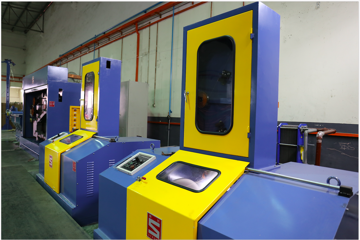 Máquina de desenho intermediário de alta velocidade simples / dupla fio